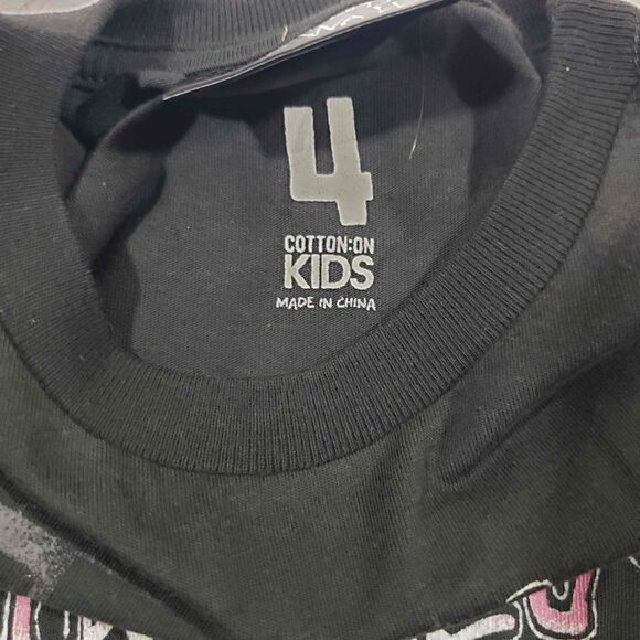 Pink Floyd The Wall kids tee size 4 - Picture 4 of 5